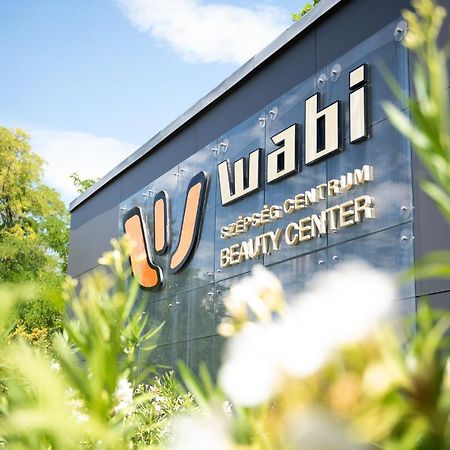 סופרון Wabi Hotel - Beauty & Dental Center מראה חיצוני תמונה